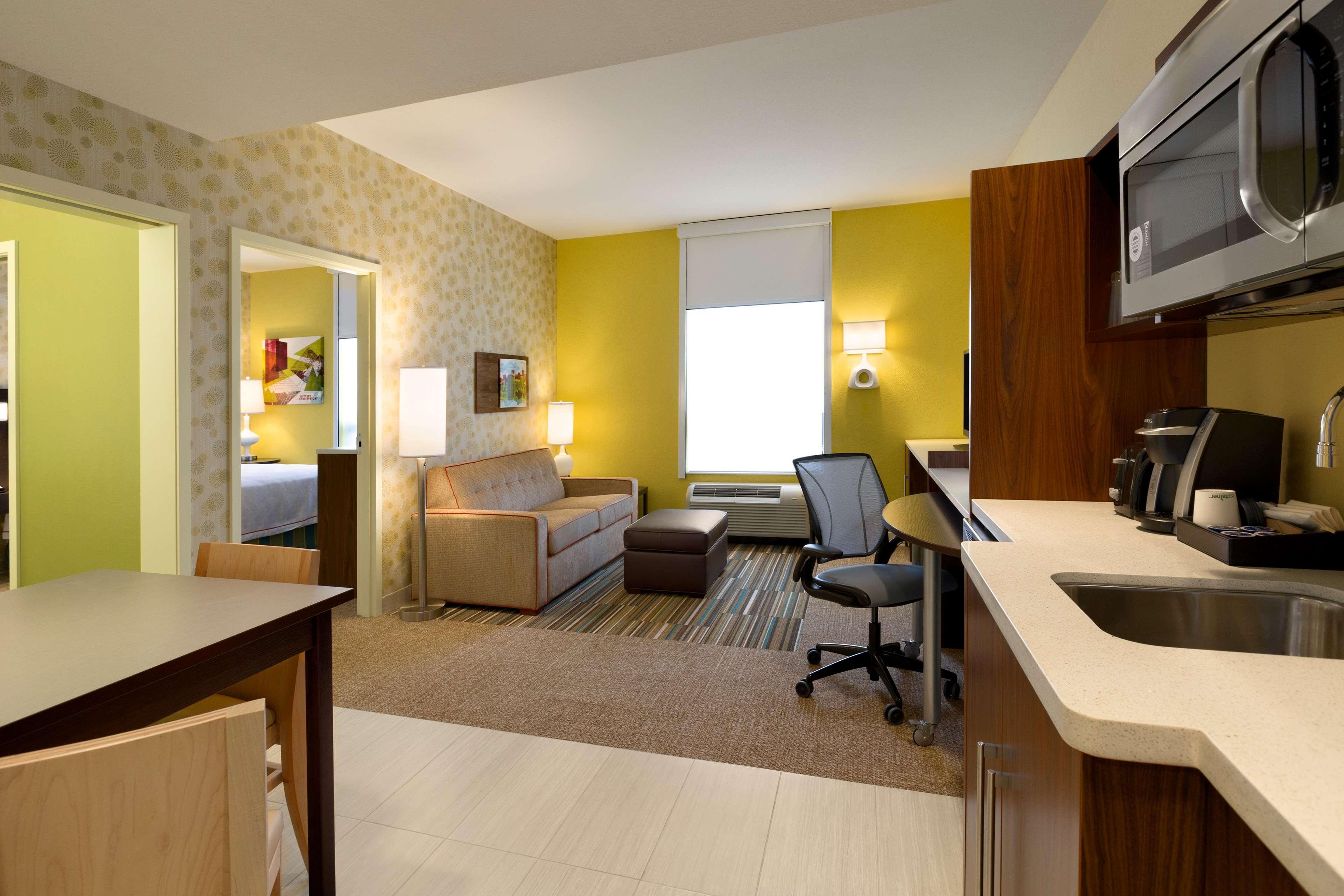 Home2 Suites By Hilton West Edmonton Buitenkant foto