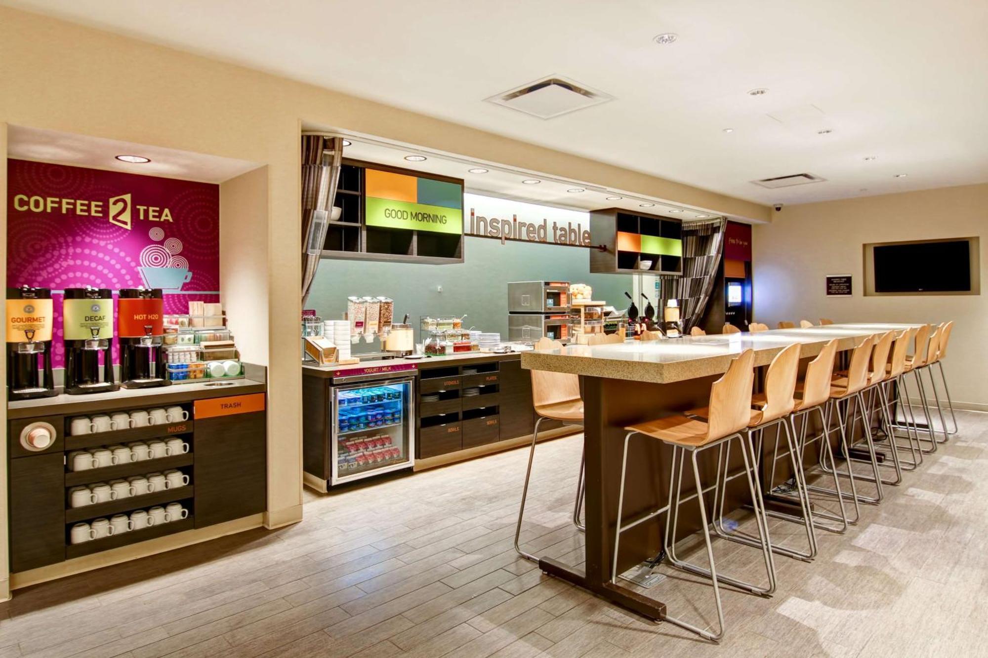 Home2 Suites By Hilton West Edmonton Buitenkant foto