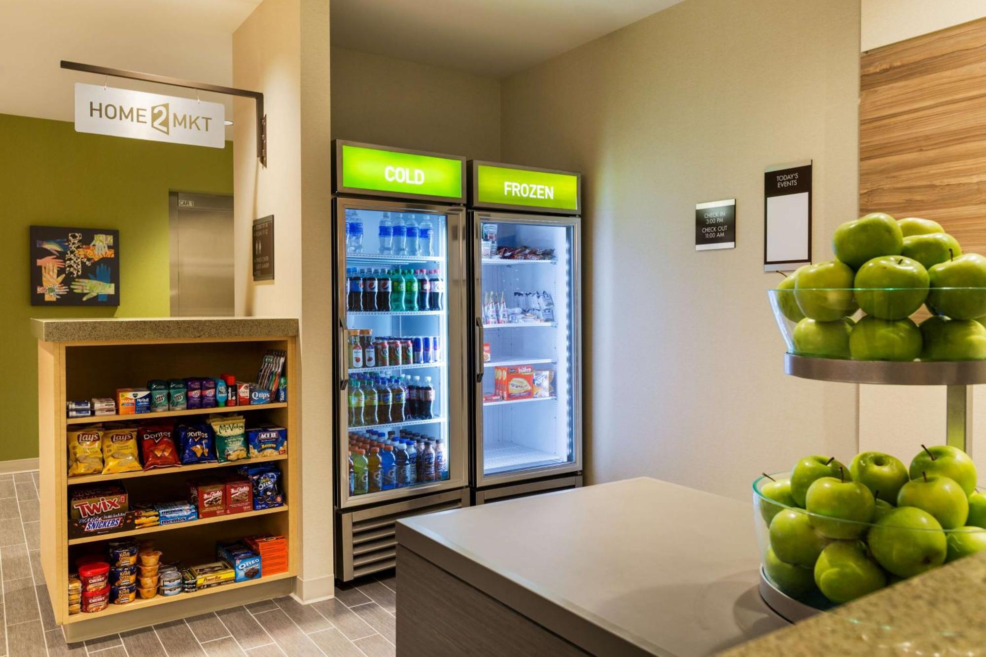 Home2 Suites By Hilton West Edmonton Buitenkant foto