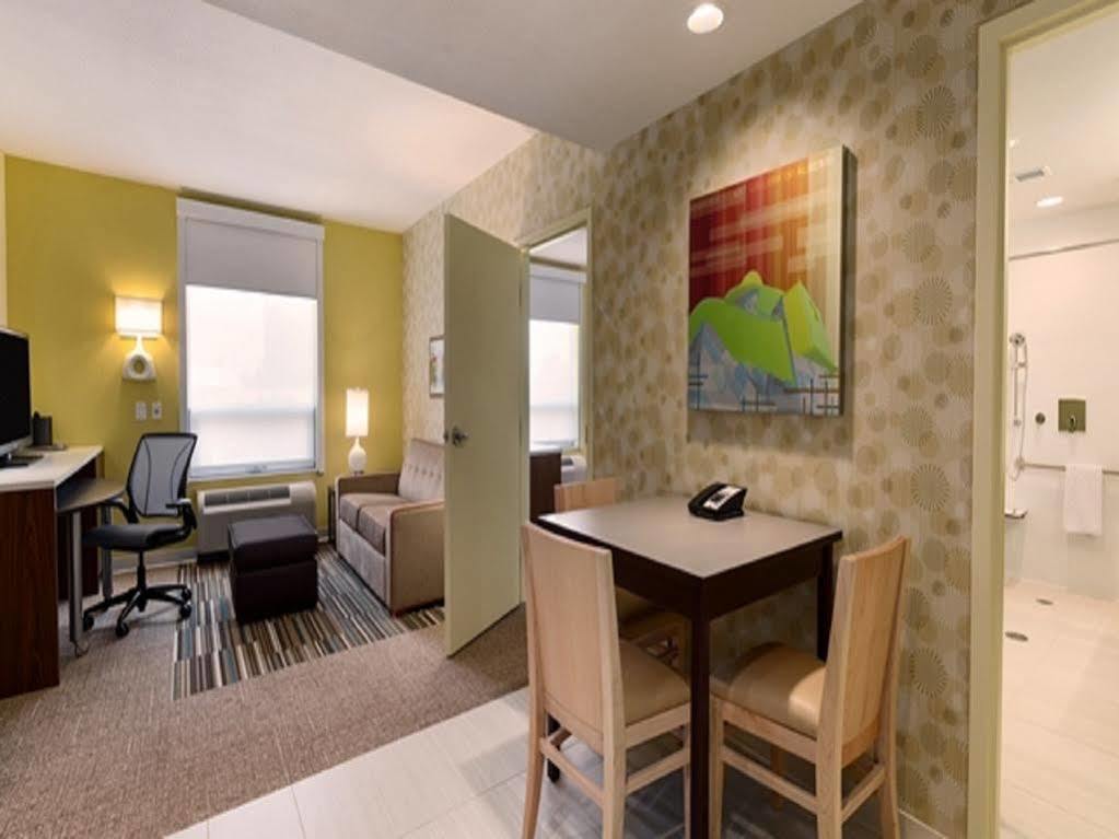 Home2 Suites By Hilton West Edmonton Buitenkant foto