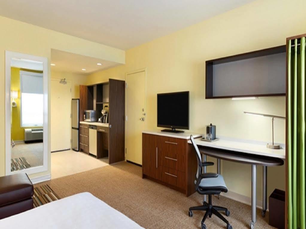 Home2 Suites By Hilton West Edmonton Buitenkant foto