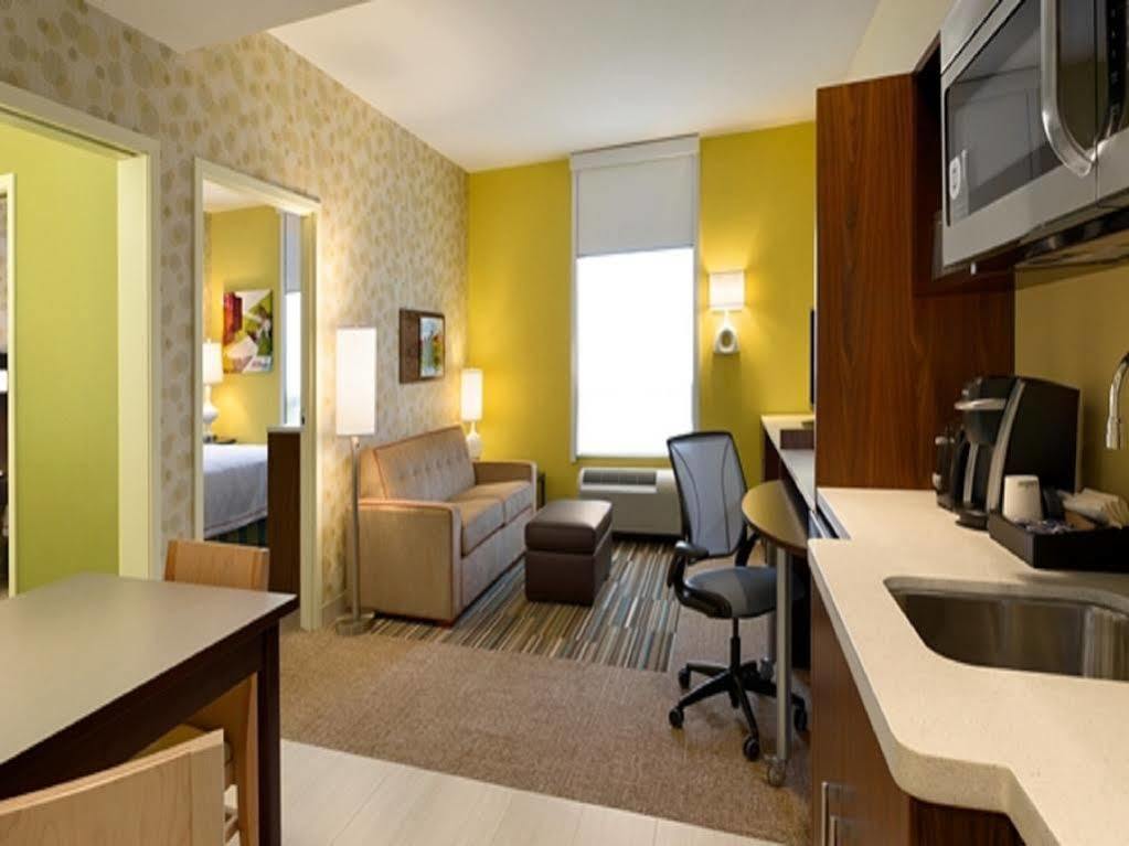 Home2 Suites By Hilton West Edmonton Buitenkant foto